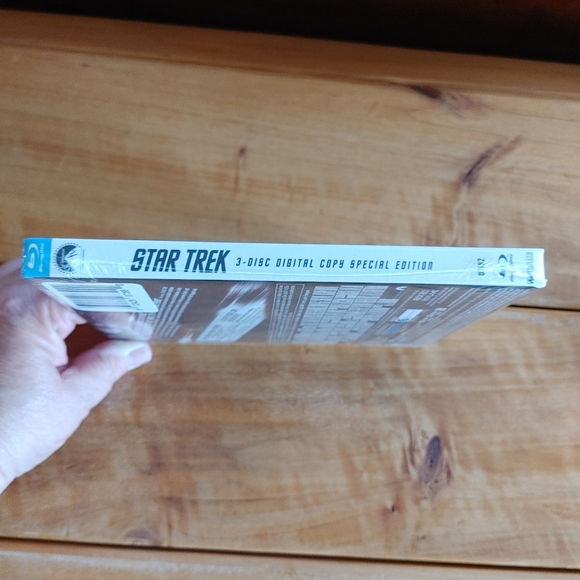 🇨🇦3 For $20🇨🇦Star Trek 3 NEW/SEALED disc digital copy special Edition - Picture 4 of 4